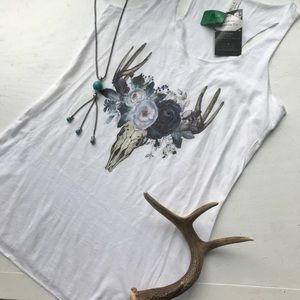 Trophy Buck Floral Tank